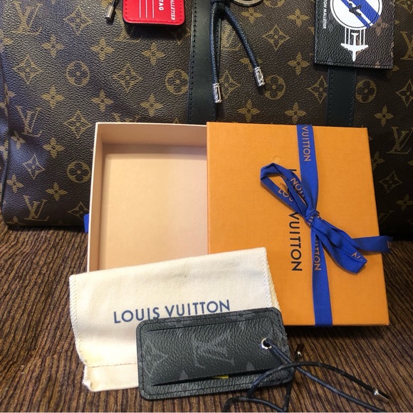 Louis Vuitton Malletier TOKYO ID tag. 2017 Kim Jones. RED (1of3) SF5117 - Picture 7 of 14